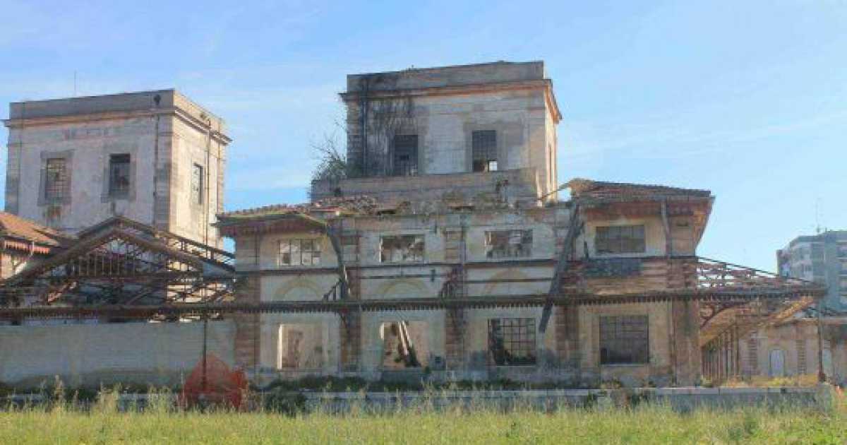 Le ex fabbriche di Barletta: giganti simbolo di una citt� che non c'� pi�